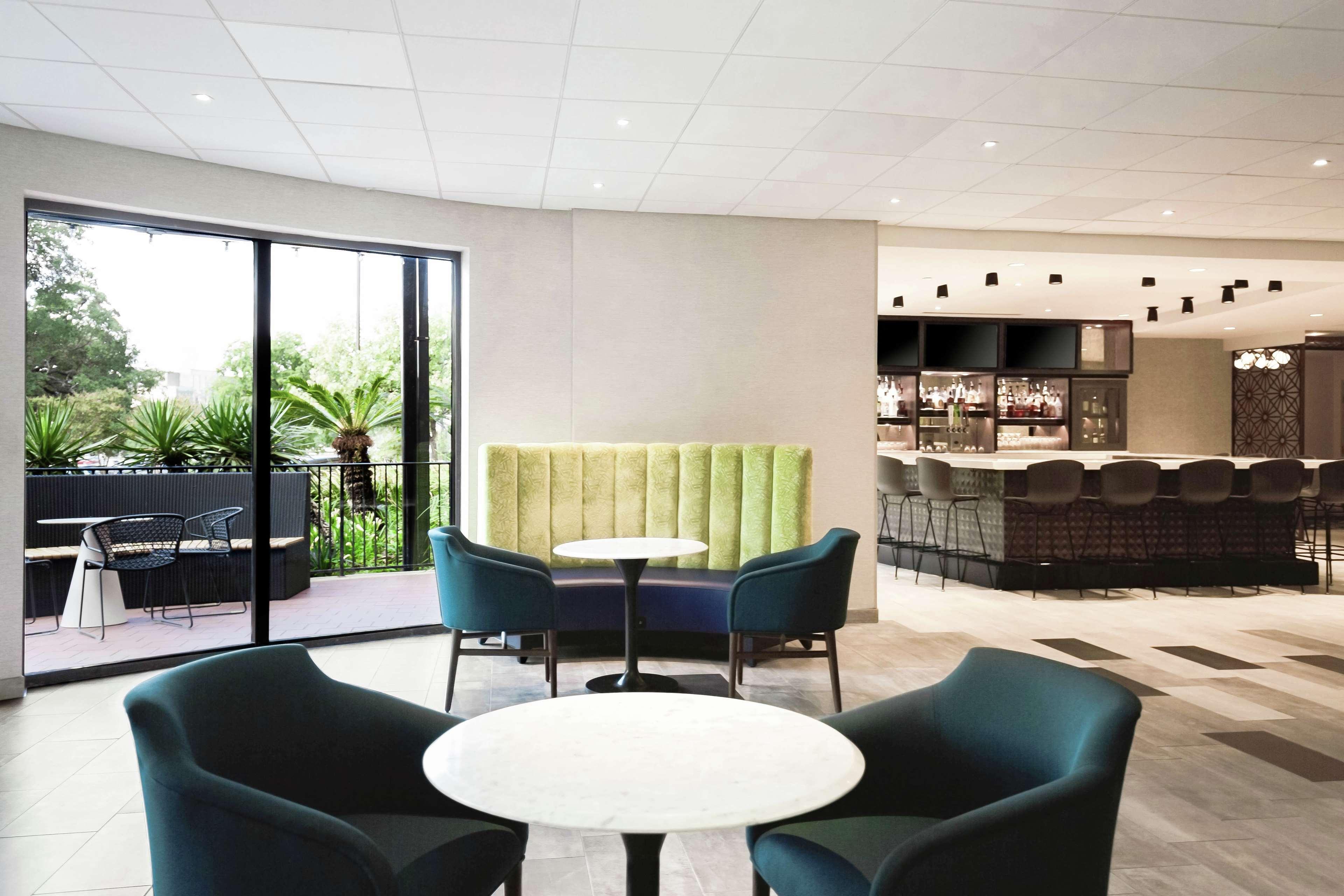 Doubletree By Hilton Austin-University Area Kültér fotó