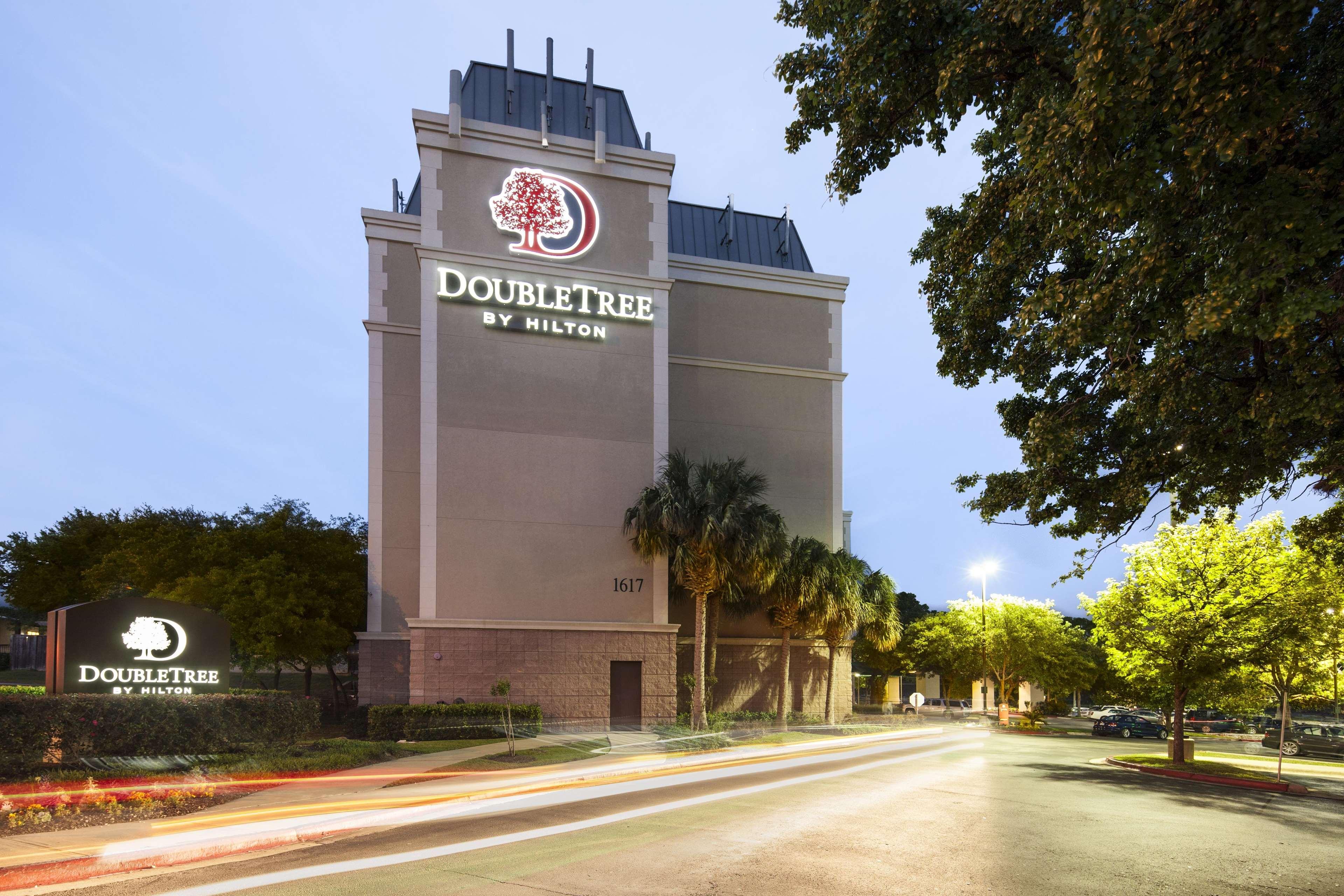 Doubletree By Hilton Austin-University Area Kültér fotó