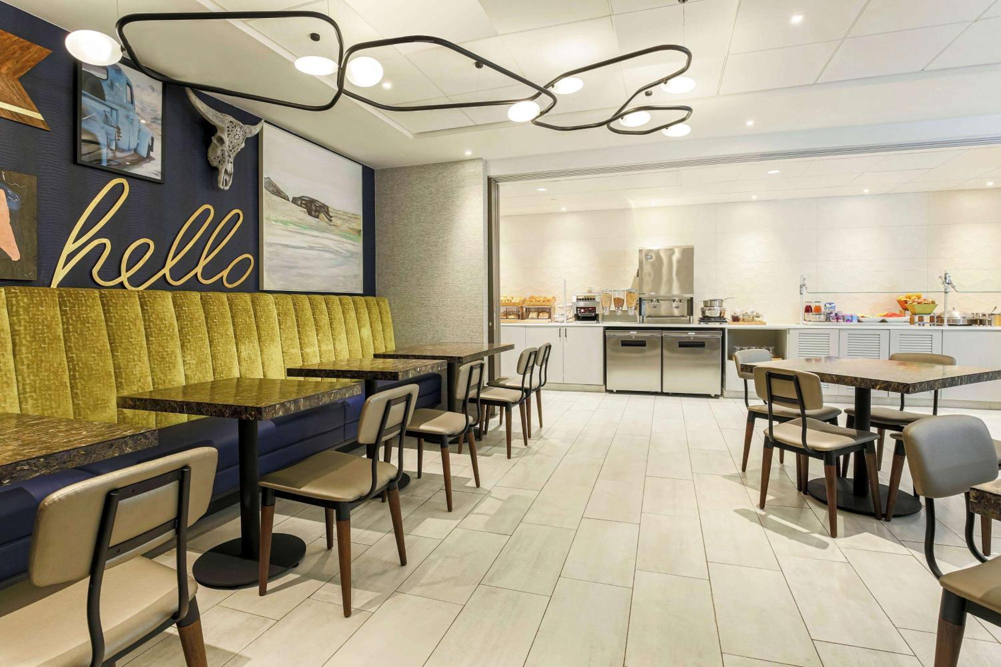 Doubletree By Hilton Austin-University Area Kültér fotó