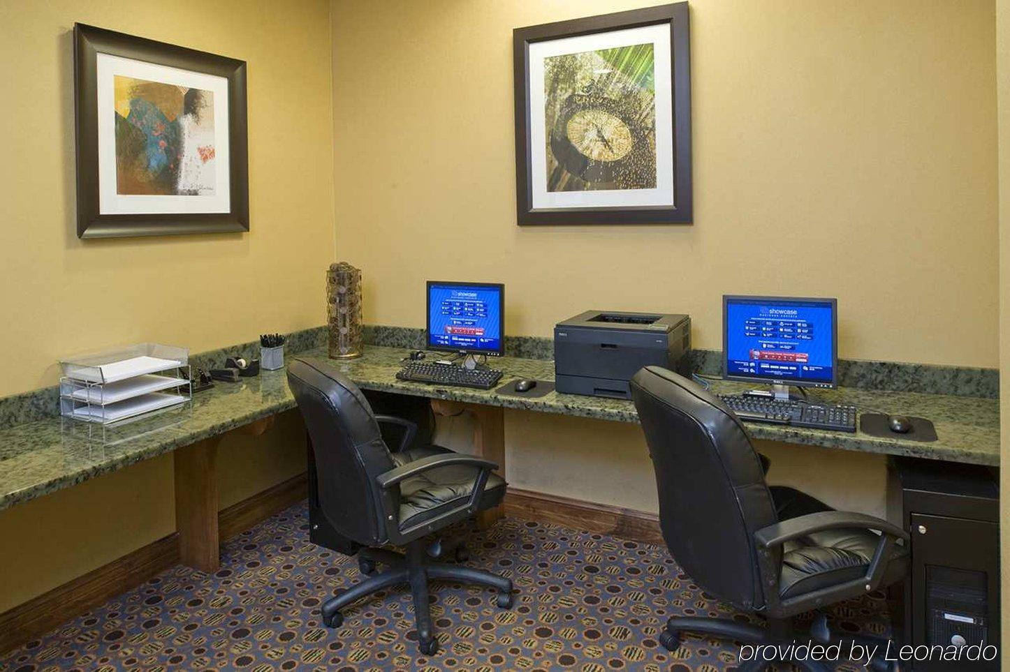 Doubletree By Hilton Austin-University Area Létesítmények fotó