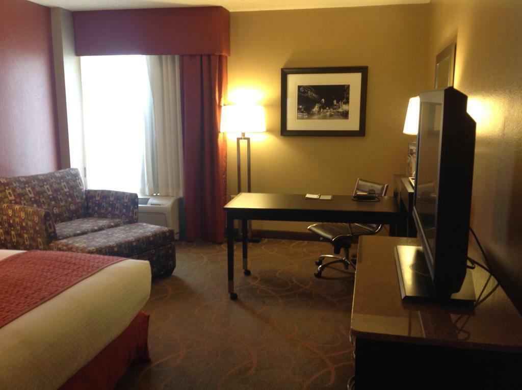 Doubletree By Hilton Austin-University Area Kültér fotó